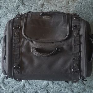 Kuryakyn Momentum Road Warrior Rear Seat Bag